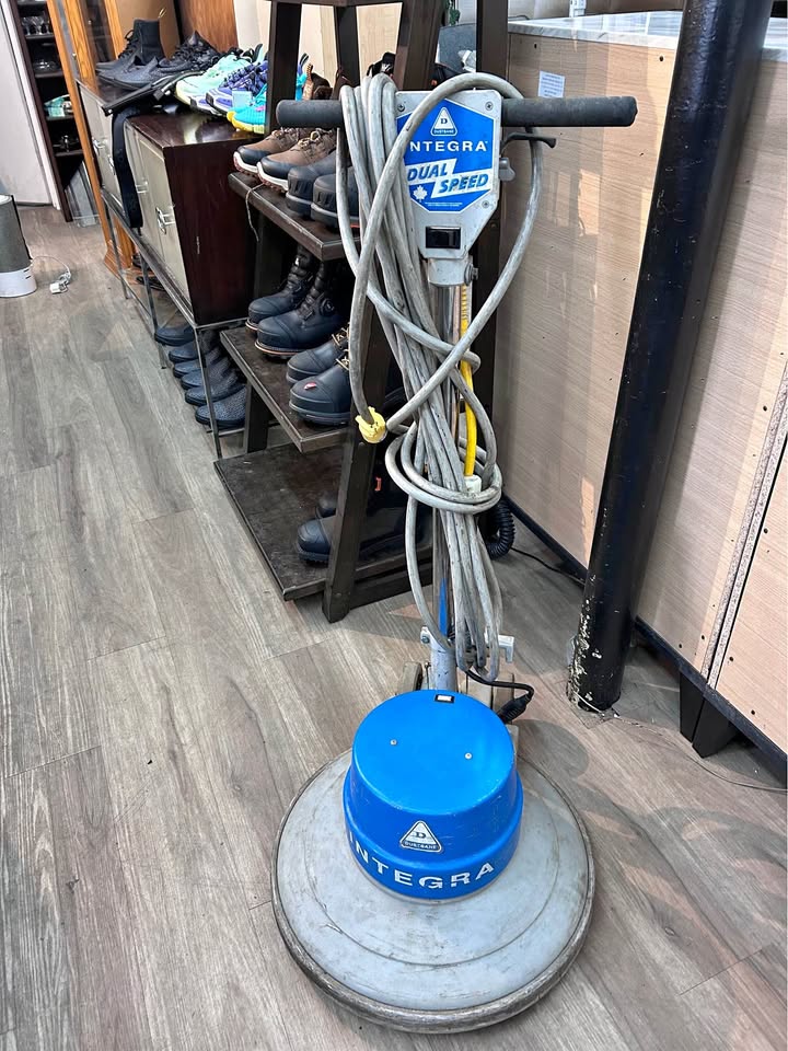 Floor Polisher — Commercial Grade