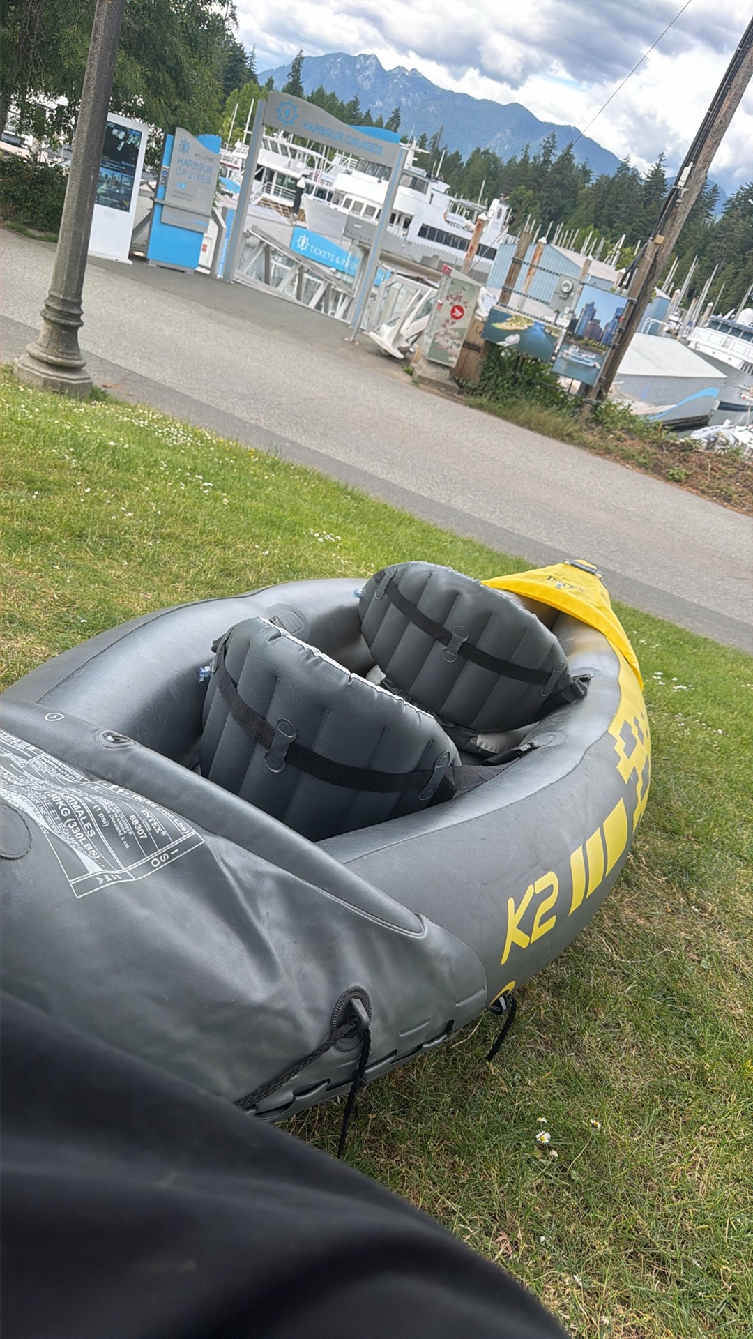 Inflatable kayak